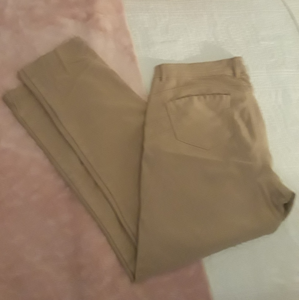 ❤Khaki Skinny Jeans❤